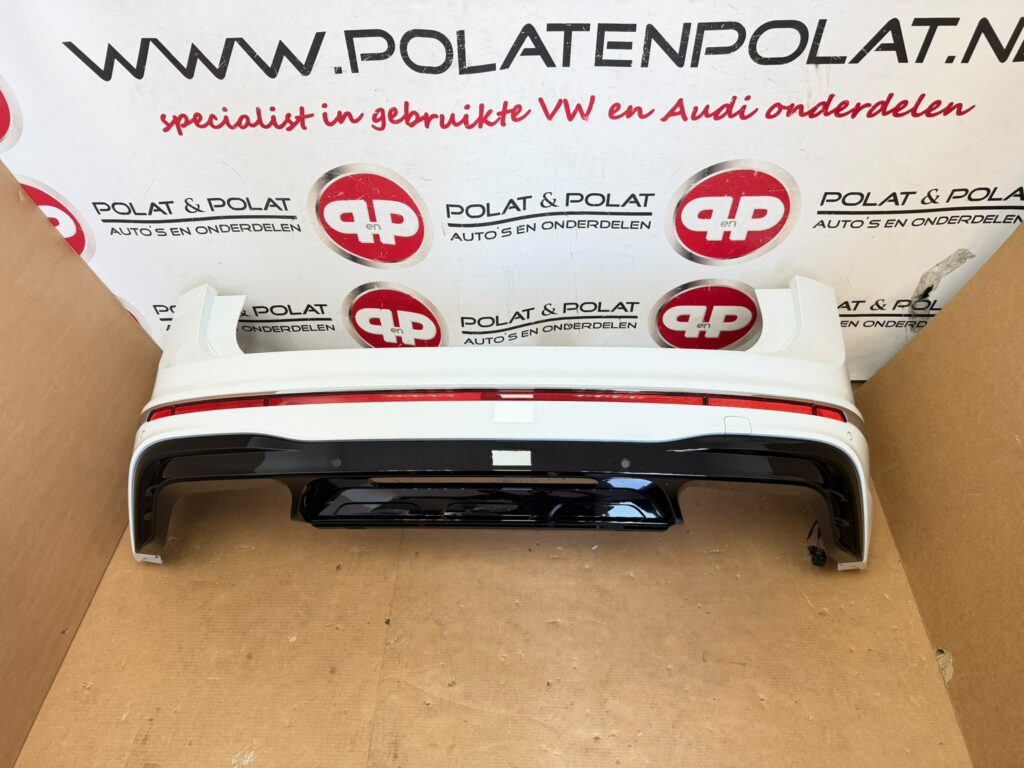 VW Tiguan 5NA facelift R Rear bumper LC9A