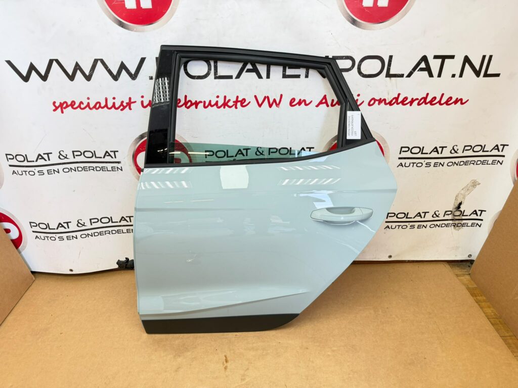 Seat Arona rear left door